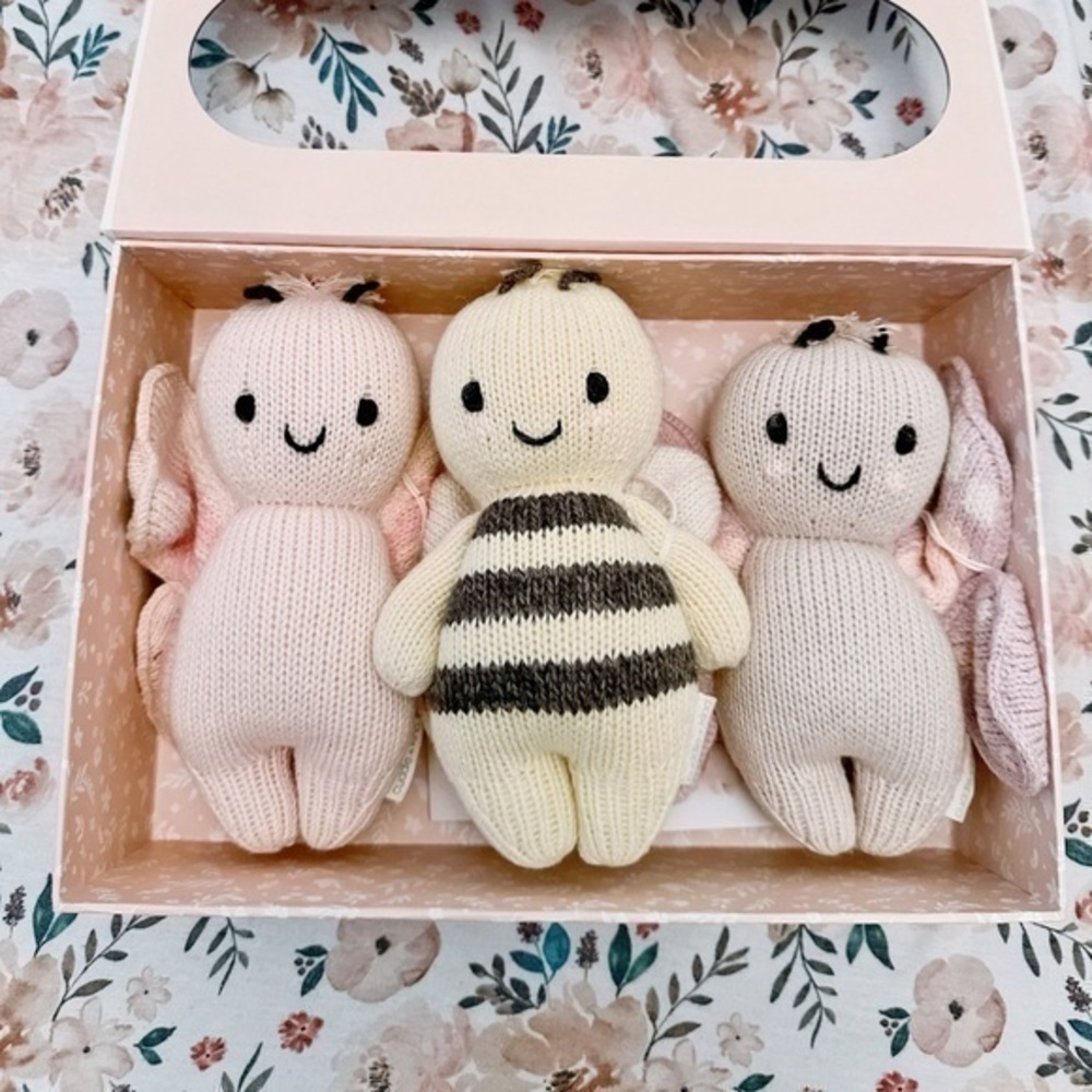 NWT Cuddle & Kind Baby Butterflies & Bee